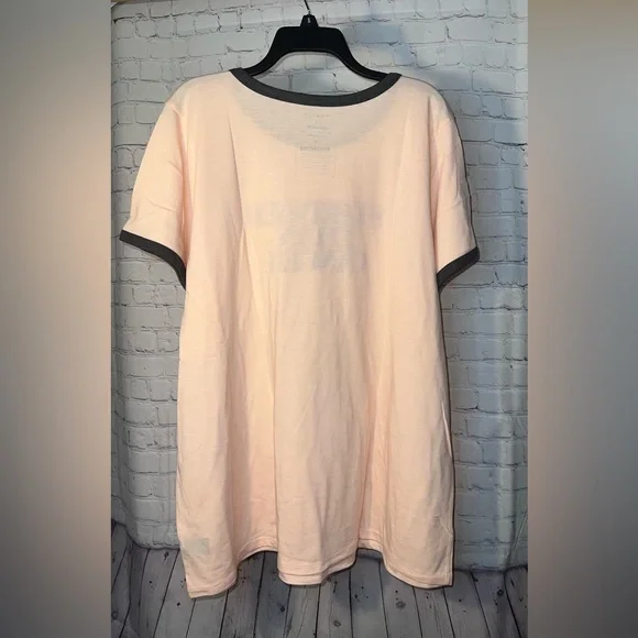 NWT Torrid Light Pink Cancer Awareness Graphic Crew Neck Tee, Size 3 - Picture 5 of 5